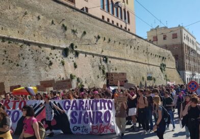 Ancona – In piazza per il diritto all’aborto