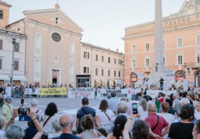 Jesi – In 5 mila contro l’impianto Edison